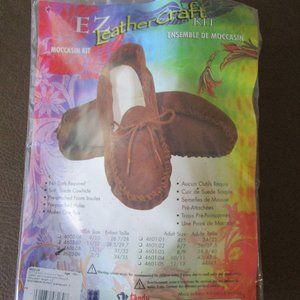 Moccasin Kit EZ Leathercraft Tandy Leather Factory Size Youth 2/3 2009